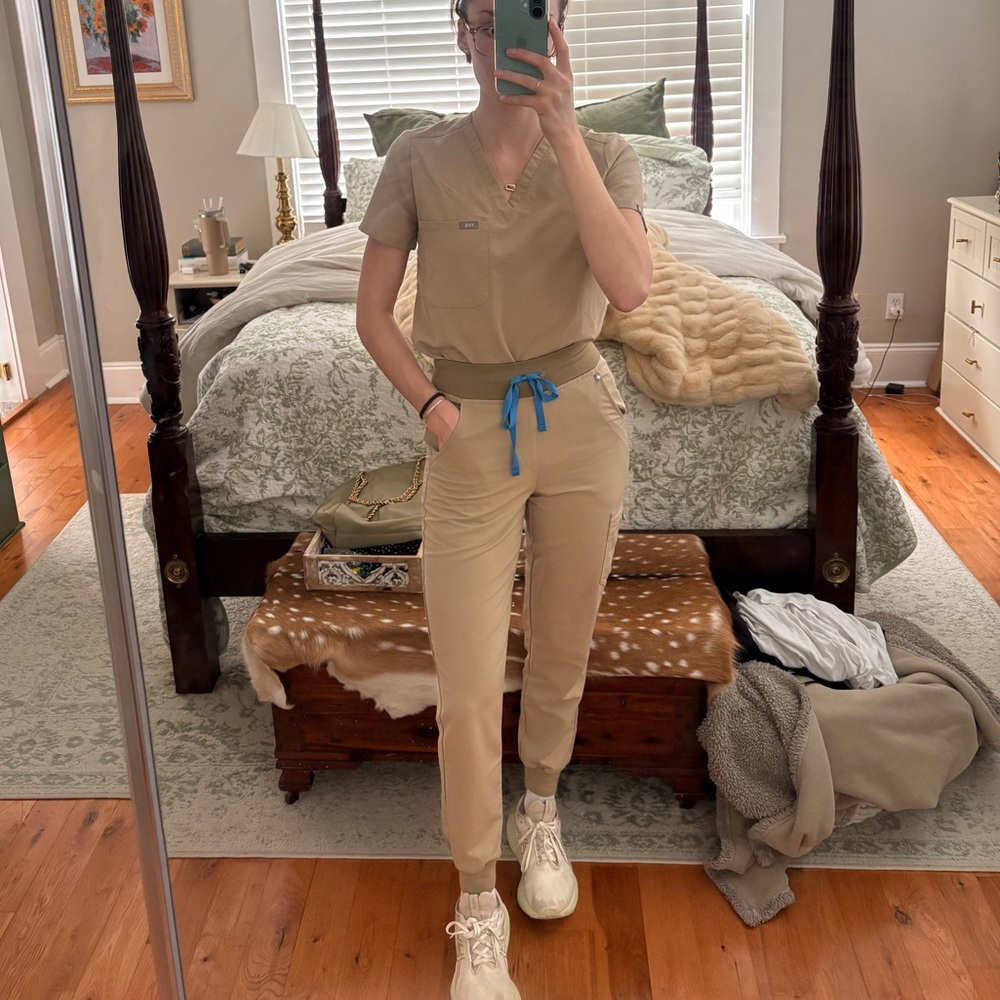 Rare tan FIGS jogger set